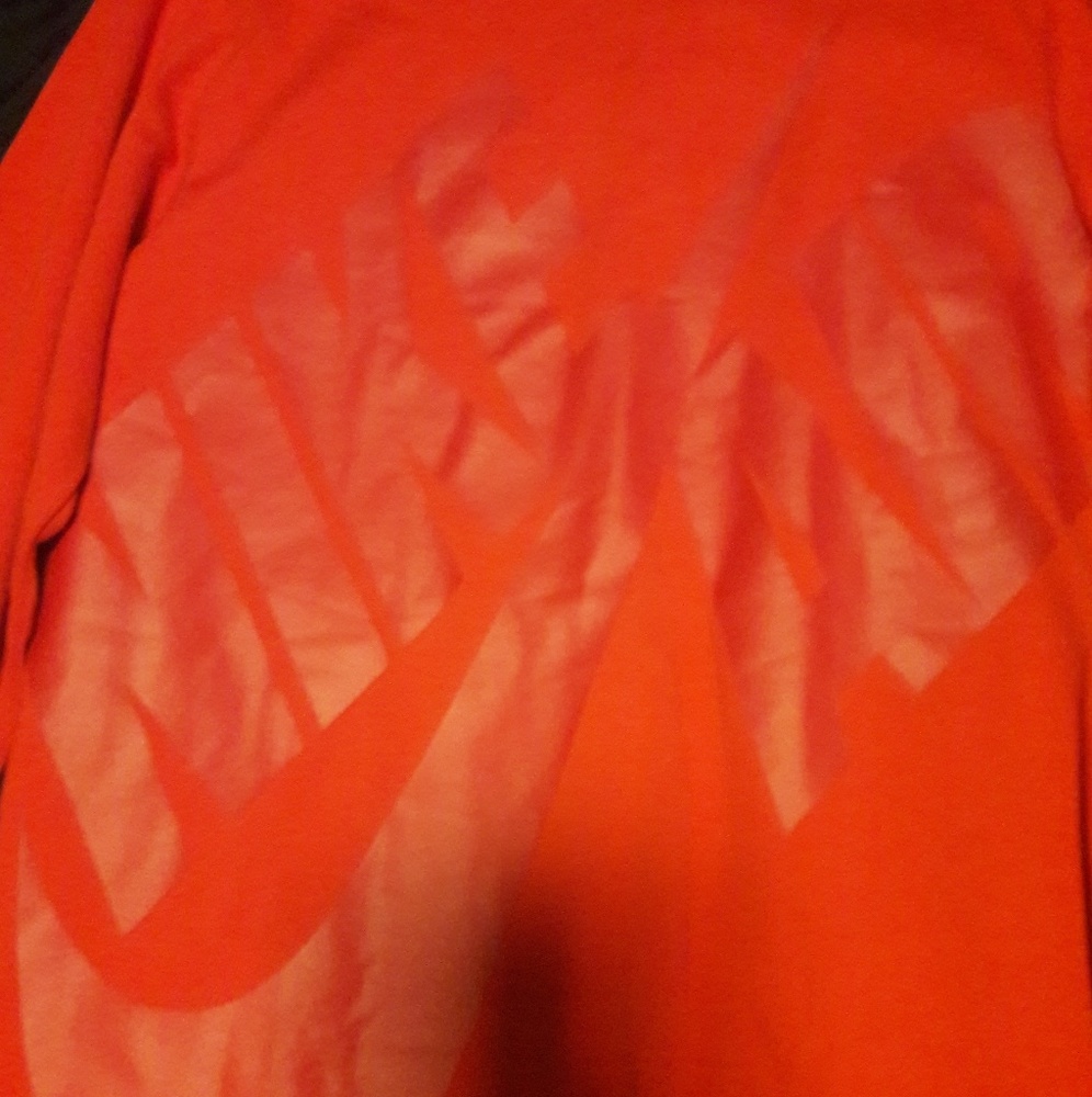 NIKE RED ON RED NIKE AIR LONG SLEEVE